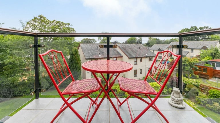 Exclusive Penthouse,  **Unfurnished** 2 Bedroom Flat,  Broughty Ferry