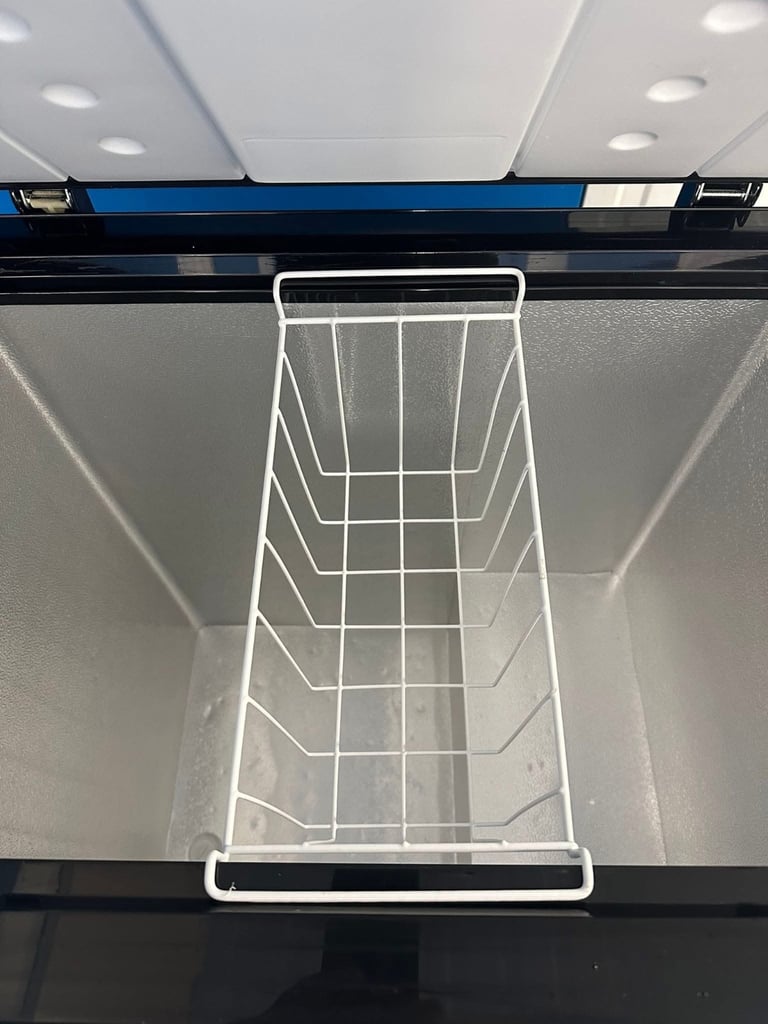 Chest freezer 190 litre 