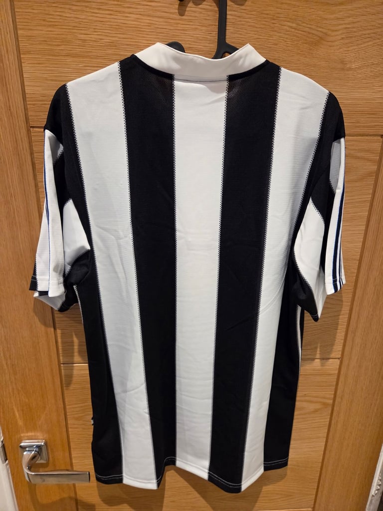 Newcastle United adidas Retro 1995-97 Home Football Shirt New
