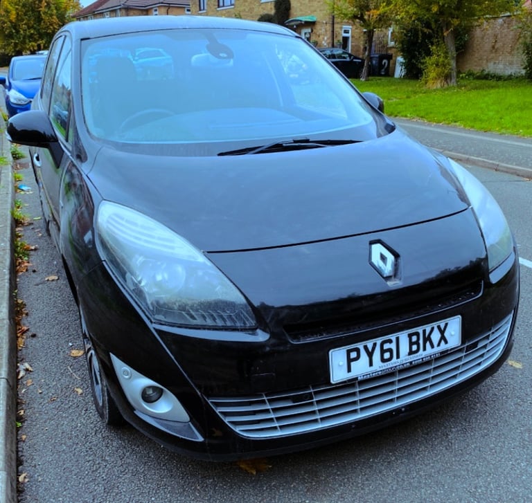 image for Scenic AUTOMATIC 7seaters family car satnav 