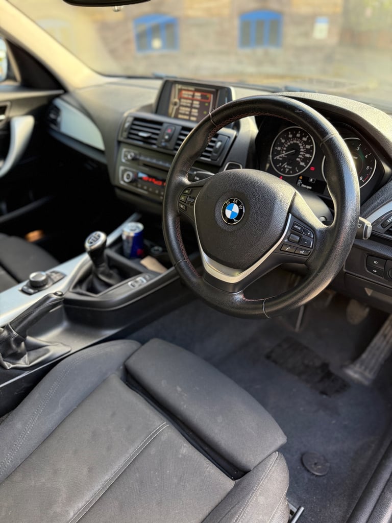 BMW, 1 SERIES, Hatchback, 2011, Manual, 1995 (cc), 5 doors
