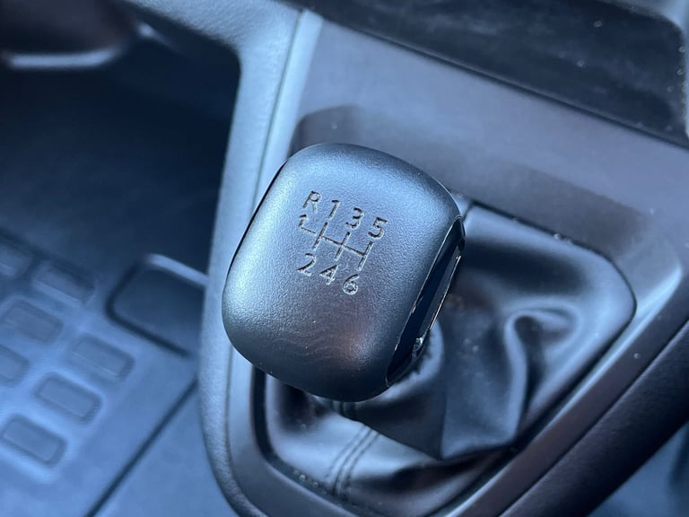  Vauxhall Vivaro Panel 1.5 Turbo D 2900 Prime Panel Van 6dr Diesel Manual L2 H1