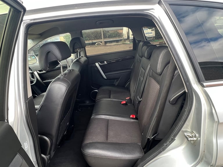 2012 Chevrolet Captiva 2.2 VCDi LT Auto 4WD Euro 5 5dr (7 Seats) ESTATE Diesel Automatic