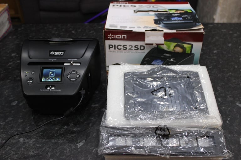 image for ION PICS 2 SD Photo, Slide & Film Scanner 5.1MP 2500 DPI - New in box