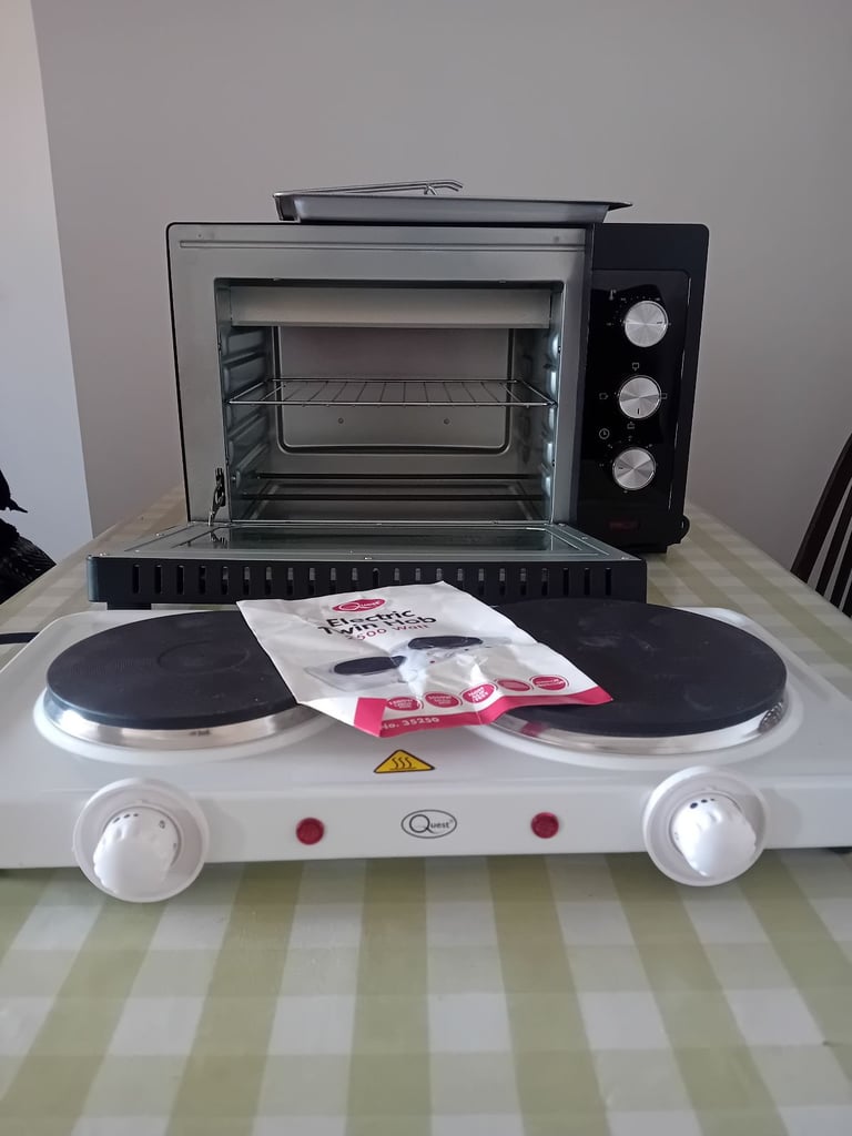 image for Mini Oven, Toaster, Grill + Twin Hotplate