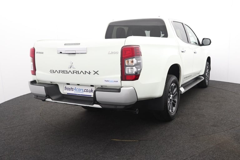 2020 Mitsubishi L200 Doublecab 2.2 Di-D Barbarian X 4WD Automatic Double Cab Pick-up Diesel Autom...