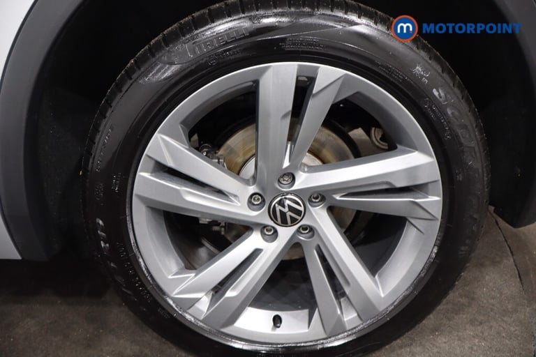 2023 Volkswagen Tiguan 1.5 TSI 150 R-Line Edition 5dr DSG SUV Petrol Automatic