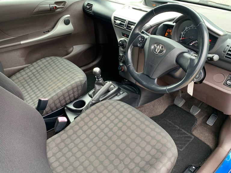 2010 Toyota IQ 1.0 VVT-i 3dr HATCHBACK Petrol Manual