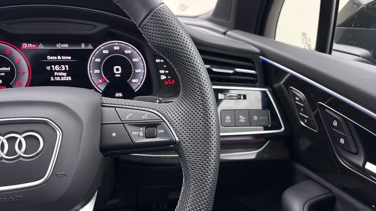 2024 Audi Q7 3.0 TFSI V6 55 S line SUV 5dr Petrol Tiptronic quattro Euro 6 (s/s) (340 ps SUV Petr...