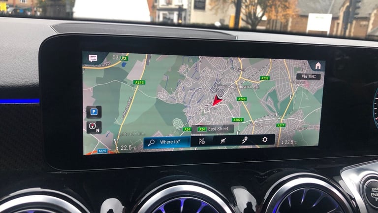 2021 Mercedes-Benz GLB GLB 220 AMG LINE PREM D 4 Estate Diesel Automatic