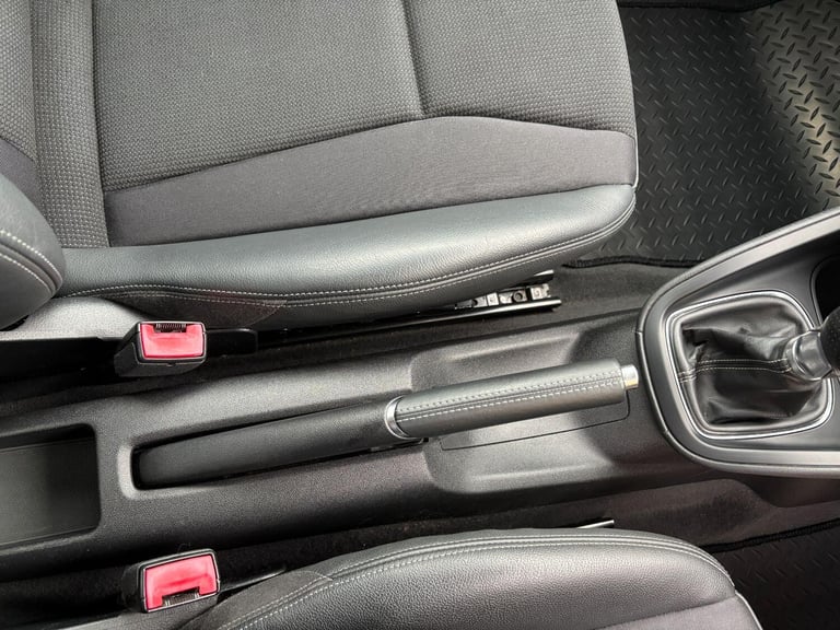 AUDI A1 1.4 TFSI S line 2011