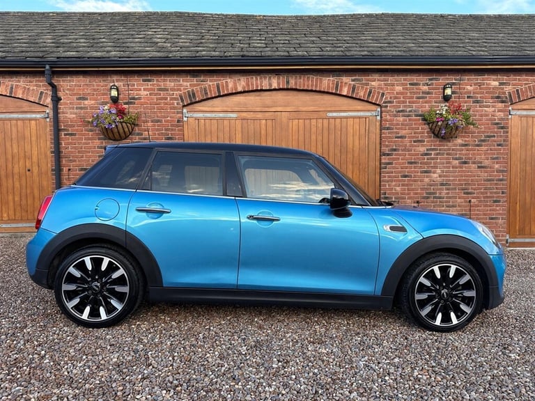 2014 MINI Hatch 1.5 Cooper 5dr HATCHBACK PETROL Manual