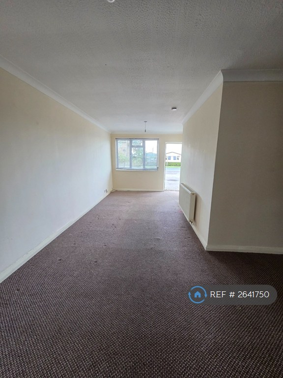 image for 1 bedroom flat in White Lodge Court, Winchelsea Beach, Winchelsea, TN36 (1 bed) (#2641750)