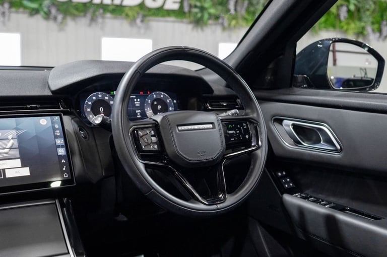 2024 Land Rover Range Rover Velar 2.0 P250 Dynamic HSE SUV 5dr Petrol Auto 4WD Euro 6 (s/s) (249 ...