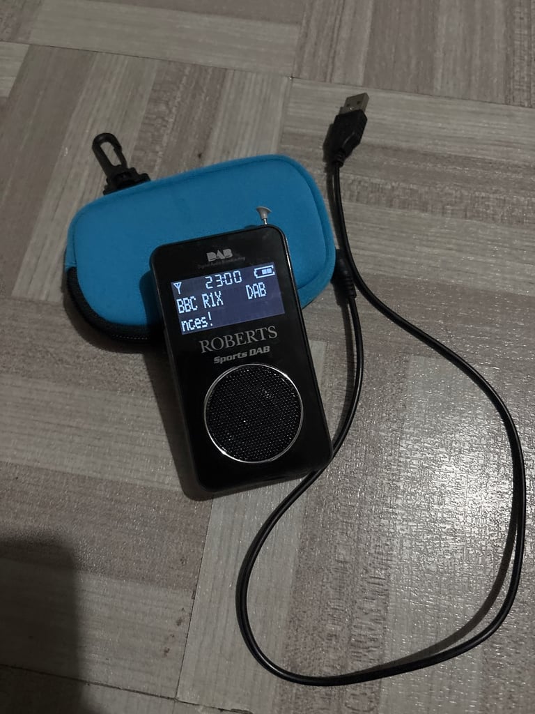 image for Roberts Sports DAB2 Black DAB / FM Radio 