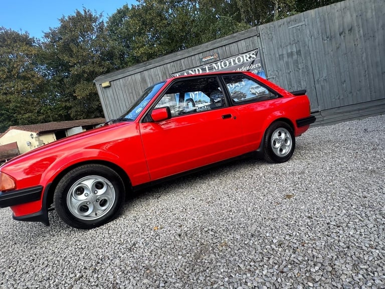  Ford Escort 1.6 XR3 3dr Petrol Manual