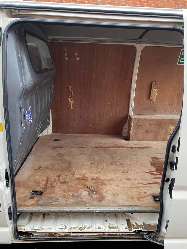 2008 Toyota Hiace 280 D-4D SWB 95bhp