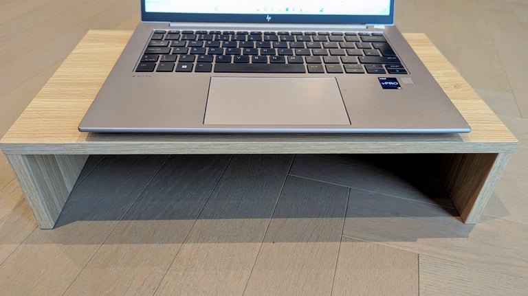 Laptop Stand Oak