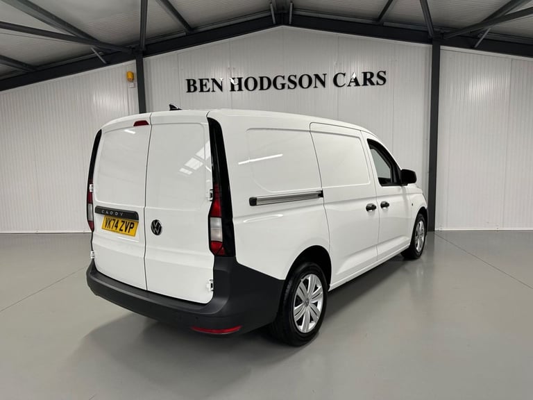 2024 74 VOLKSWAGEN CADDY MAXI 2.0 TDI C20 COMMERCE PANEL VAN 6DR DIESEL MANUAL L