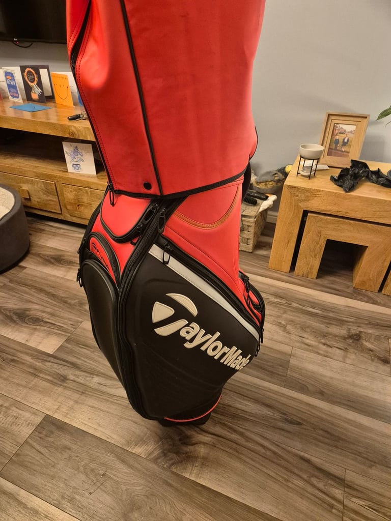 taylor made tour bag 