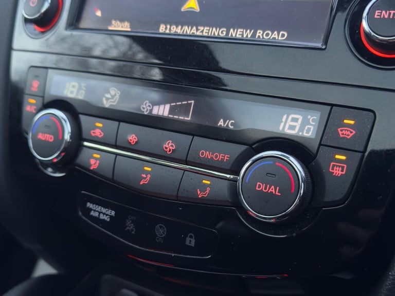 2017 Nissan Qashqai 1.2 DIG-T Tekna 2WD Euro 6 (s/s) 5dr HATCHBACK Petrol Manual