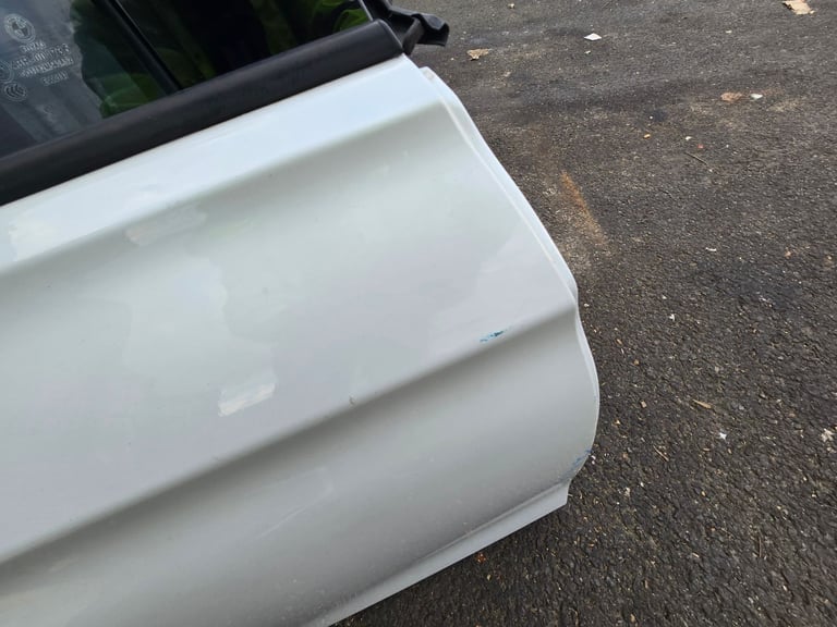 BMW 3 SERIES F30 LCI SINGLE BACK rear Driver Side DOOR  WHITE Breaking Parts 