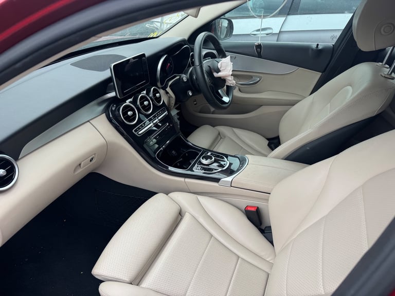 Breaking for parts Mercedes c class estate 2016 2.1d auto