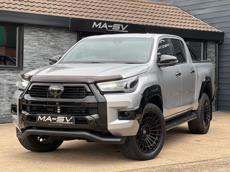 2022 Toyota Hilux MA-SV Black Edition Invincible X Pick Up 2.8 D-4D Auto PICK UP Diesel Automatic