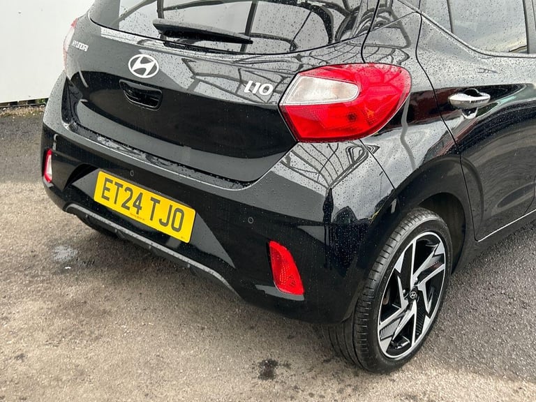 2024 Hyundai i10 1.0 Premium Hatchback 5dr Petrol Auto Euro 6 (s/s) (63 ps) Hatchback PETROL Auto...