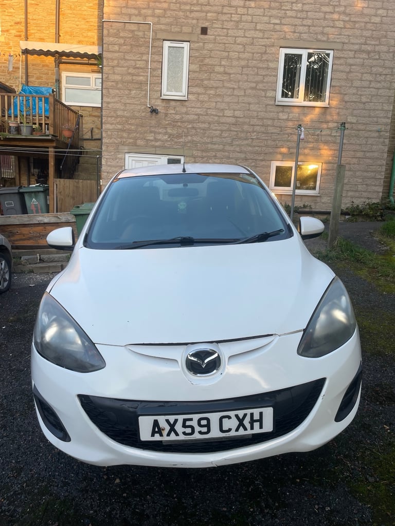 Cheap Mazda, 2, Hatchback, 2010, Manual, 1349 (cc),5 doors for sale in Batley, West Yorkshire