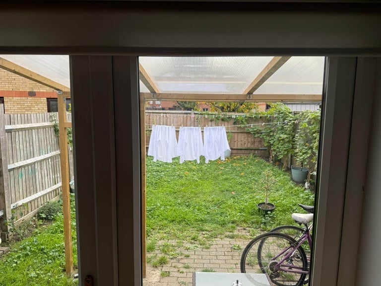 Spacious & Cosy double Room for Rent E15 1JD