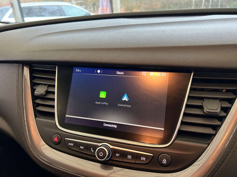 2018 Vauxhall Grandland X 1.5 Grandland X Sport Nav TD S/S Auto 5dr SUV Diesel Automatic