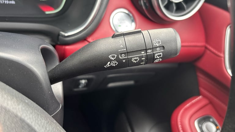 2022 MG MG HS 1.5 T-GDI Exclusive 5dr DCT Petrol Hatchback Hatchback Petrol Automatic