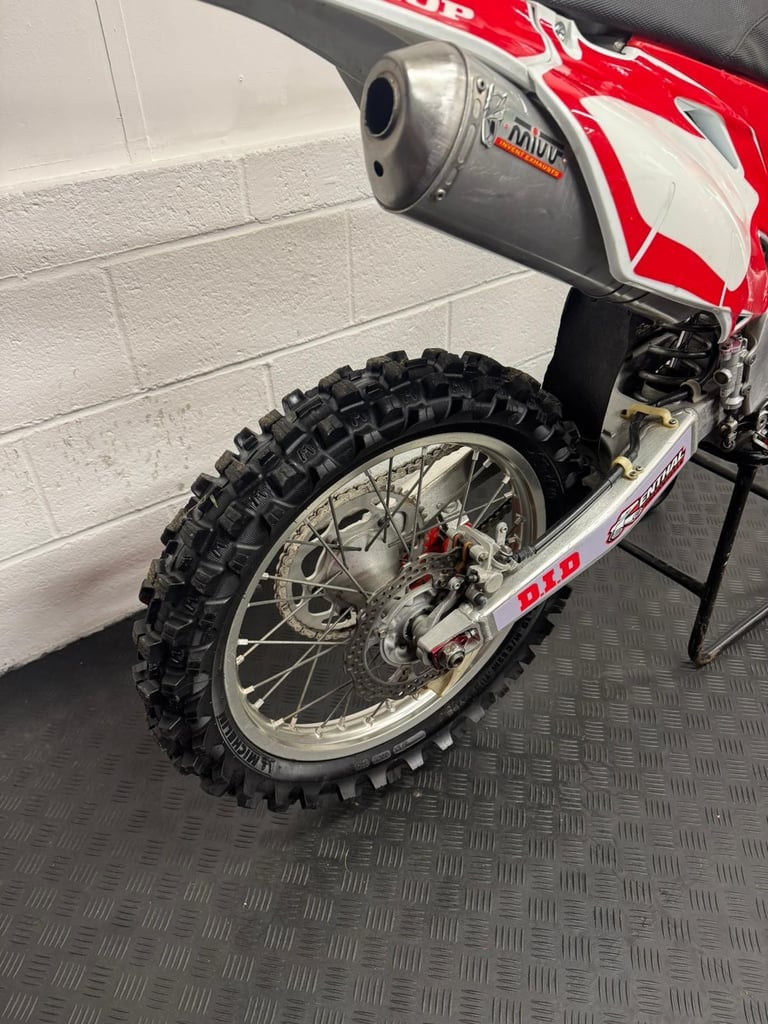 2010 Honda CRF 250 Fantastic condition motocross bike with warranty 