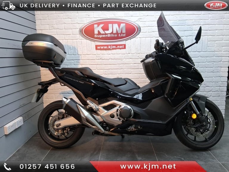 HONDA FORZA 750, 2021/21, 3,749 MILES, TOP BOX AND TALL SCREEN. FSH.