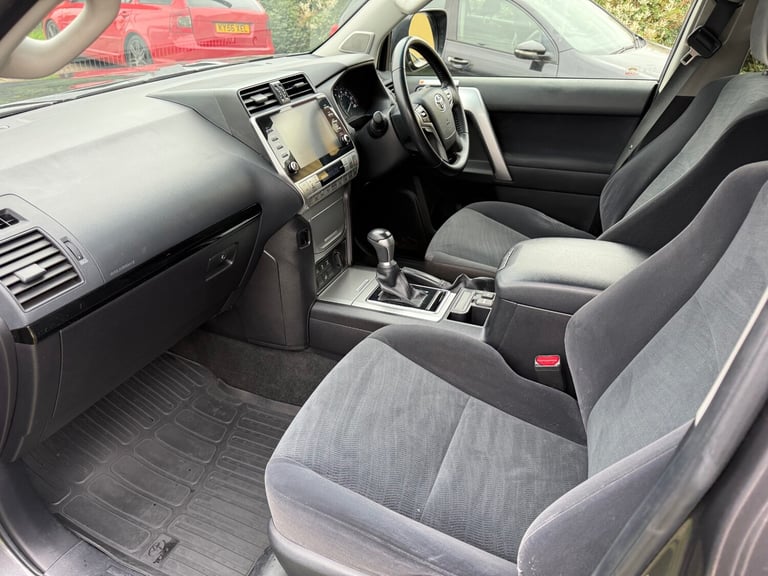 2021 Toyota Land Cruiser 2.8D 204 Active Commercial Auto REAR SEAT CONVERSION 1 OWNER PLUS VAT PA...
