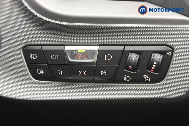 2024 BMW 1 Series 118i [136] SE 5dr Step Auto [Live Cockpit Pro] Hatchback Petrol Automatic