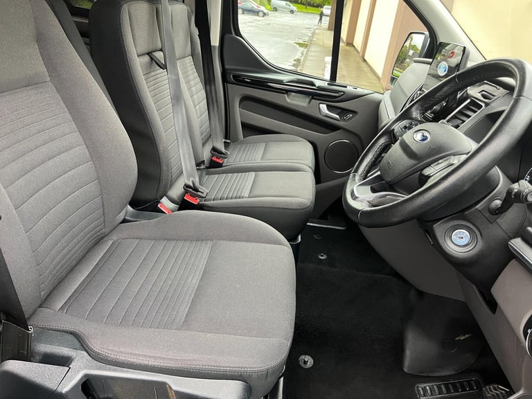 2020 Ford Tourneo Custom 2.0 320 EcoBlue Titanium Auto L2 Euro 6 (s/s) 5dr MPV Diesel Automatic