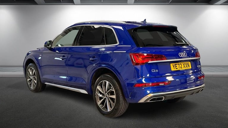 2022 Audi Q5 2.0 TDI 40 S line SUV 5dr Diesel S Tronic quattro Euro 6 (s/s) (204 ps) SUV Diesel A...