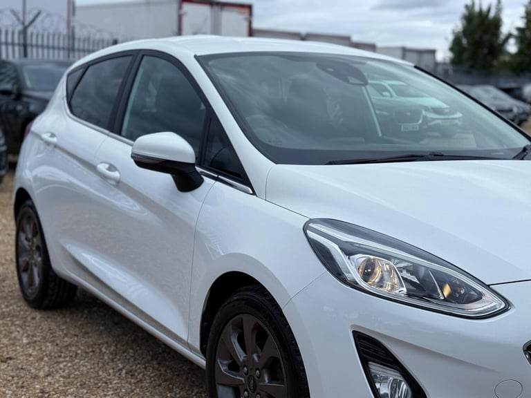 2017 Ford Fiesta 1.1 Ti-VCT Zetec Euro 6 (s/s) 5dr HATCHBACK Petrol Manual