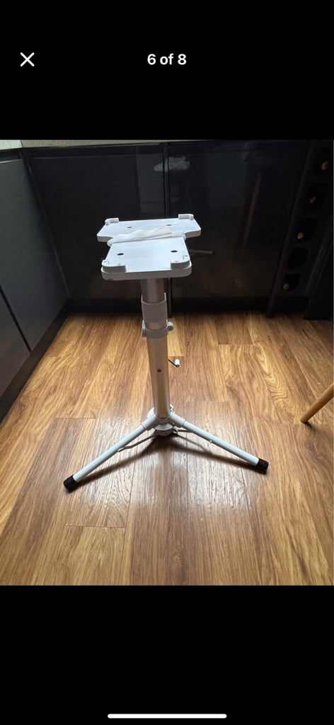 Singer steam press with stand 