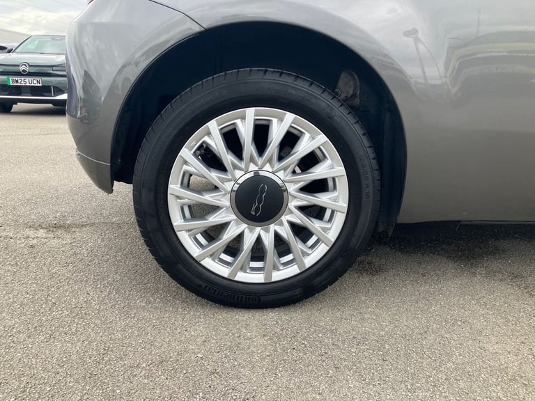 2019 Fiat 500 1.2 Lounge 3dr Hatchback PETROL Manual