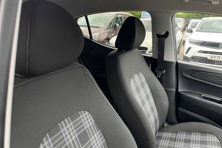 2024 Hyundai i10 1.2 Premium Hatchback 5dr Petrol Auto Euro 6 (s/s) (79 ps) Hatchback Petrol Auto...