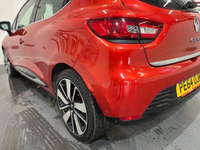 2014 Renault Clio 1.5 dCi Dynamique S MediaNav Hatchback 5dr Diesel Manual Euro 5 (s/s) (90 p Hat...