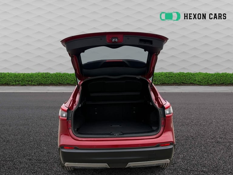 2018 Nissan Qashqai 1.5 dCi Tekna SUV 5dr Diesel Manual Euro 6 (s/s) (110 ps) SUV Diesel Manual