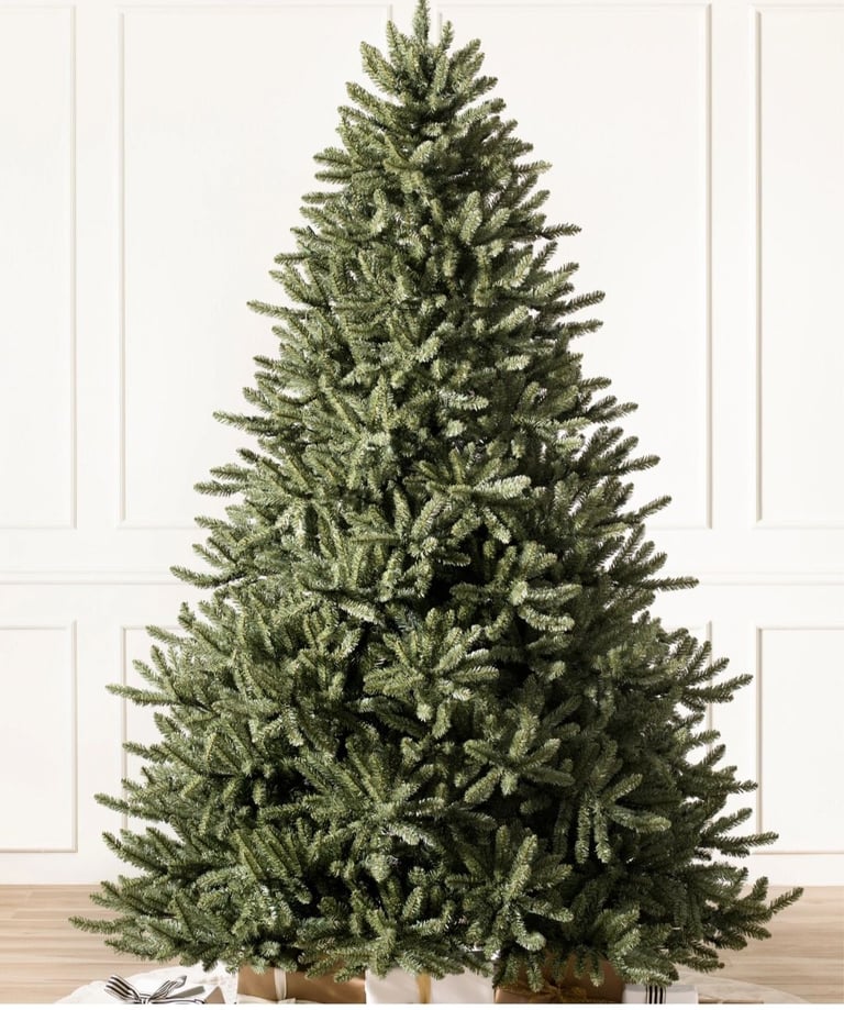 image for Balsam hill blue green Canadian spruce 6ft unlit