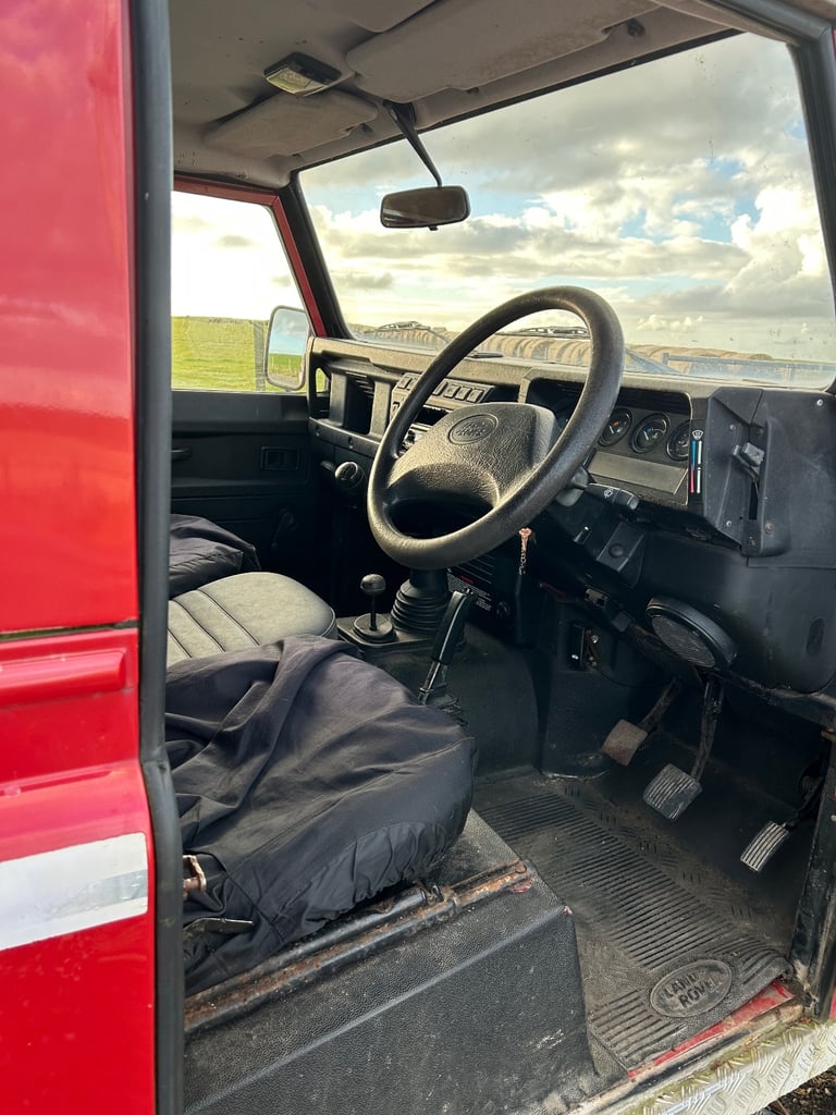 Land Rover, DEFENDER TD5, 2004, 2495 (cc)