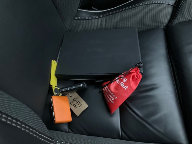 2021 Volvo V60 2.0 B3 MHEV R-Design Estate 5dr Petrol Hybrid DCT Auto Euro 6 (s/s) (163 ps Estate...