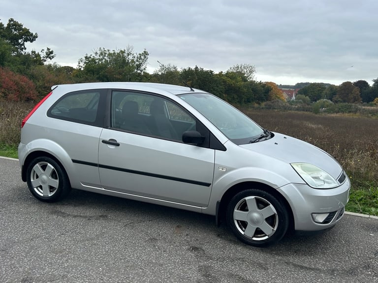2005 Ford Fiesta 1.4 Flame 3dr [AC] HATCHBACK Petrol Manual