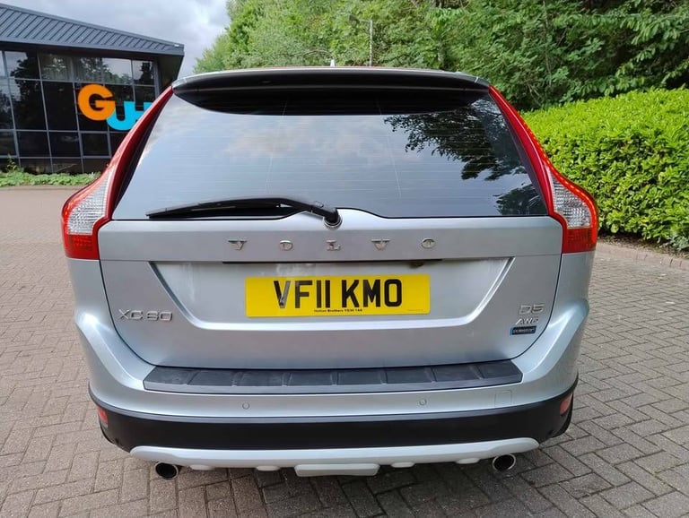 2011 Volvo 2011 volvo xc60 se lux awd d5 geartronic auto